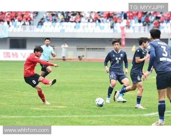 重庆排球队以98分领跑邀请赛积分榜展现强大实力和竞争力